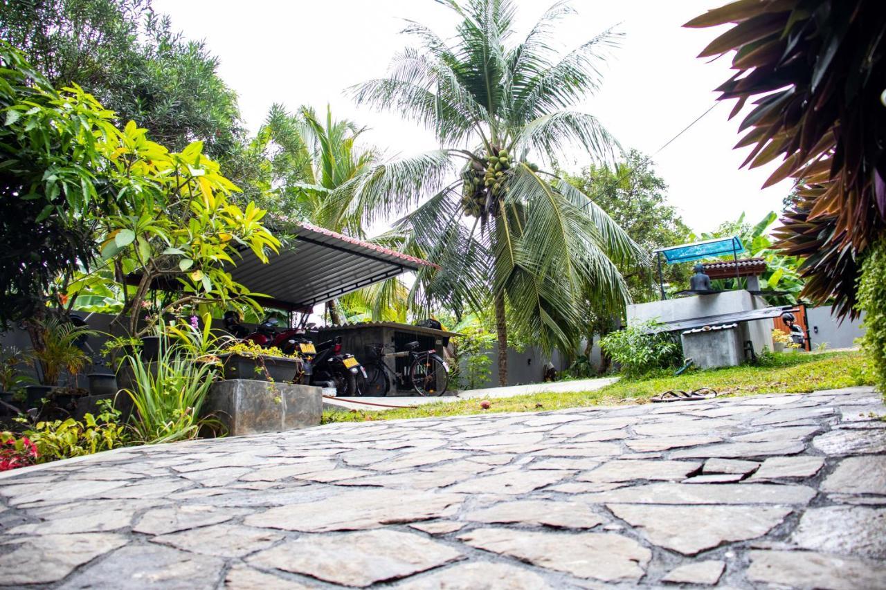 Sri Villa Rest Hikkaduwa Eksteriør bilde
